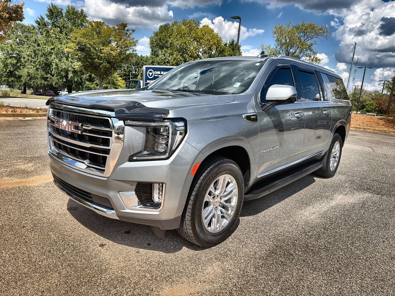 Used 2024 Sterling Metallic GMC SLT image 4