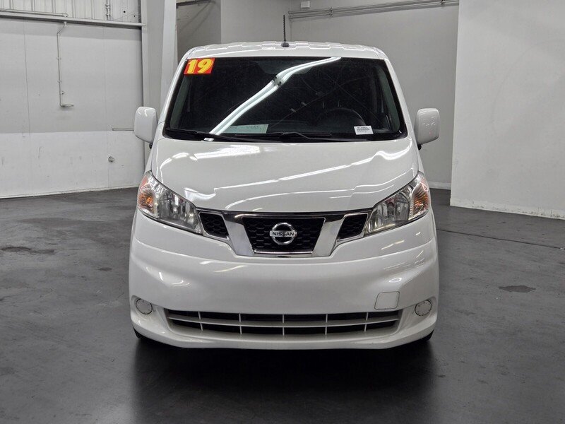 2019 Nissan NV200 SV photo 4