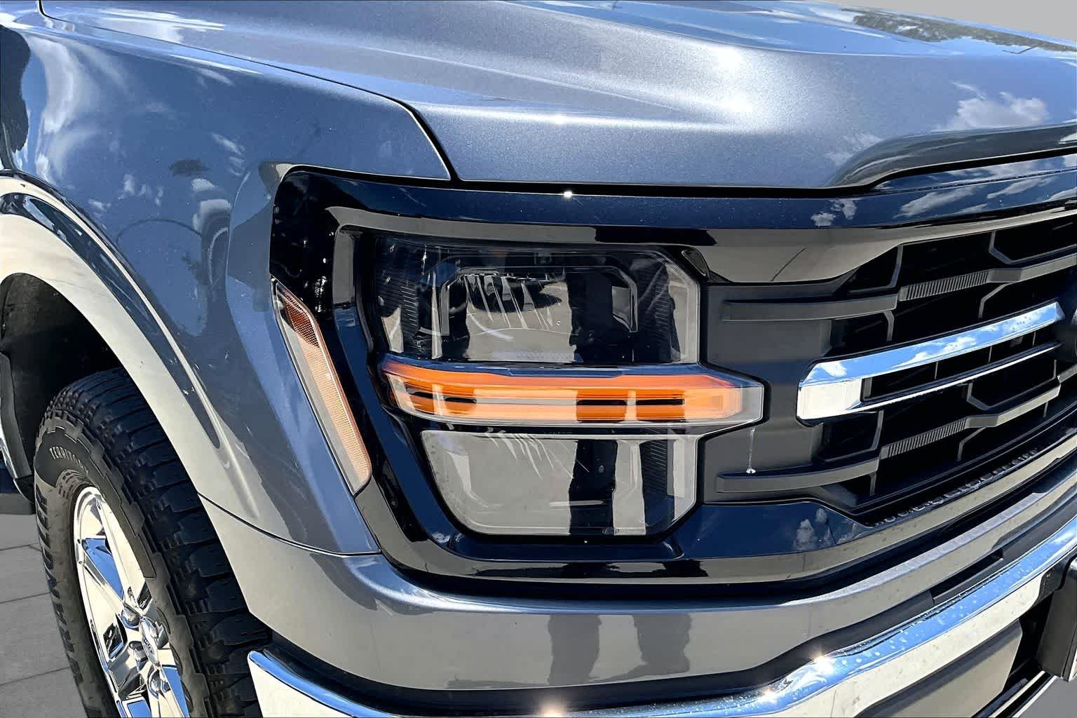 Used 2024 Carbonized Gray Ford XLT image 26