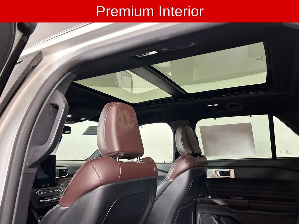 Used 2020 White Metallic Ford Platinum image 14