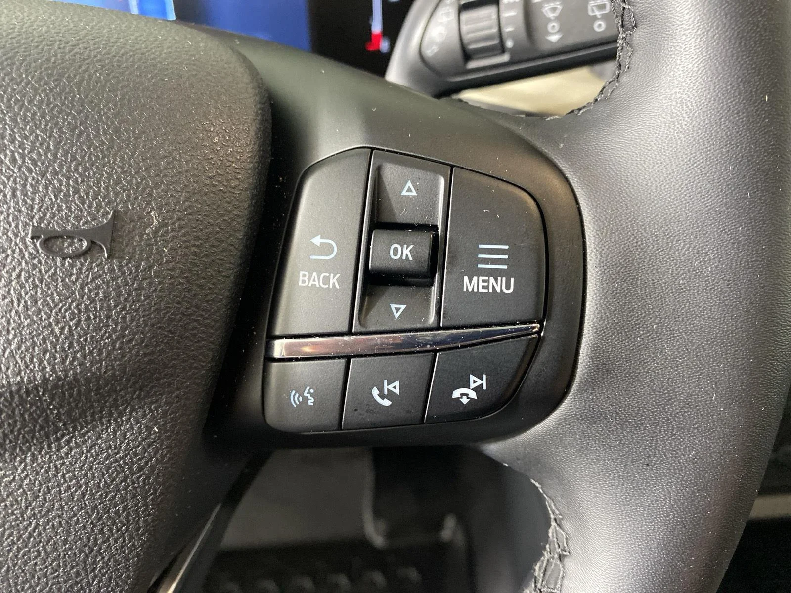 New 2026 Carbonized Gray Metallic Ford Big Bend® image 16