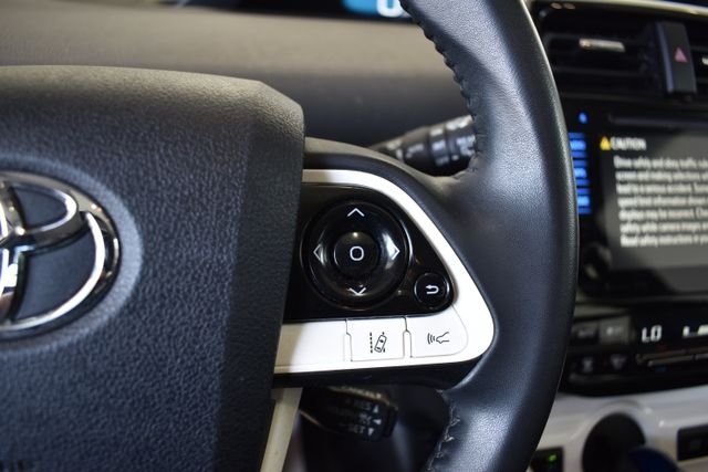 Certified Used 2017 White Toyota Four image 21