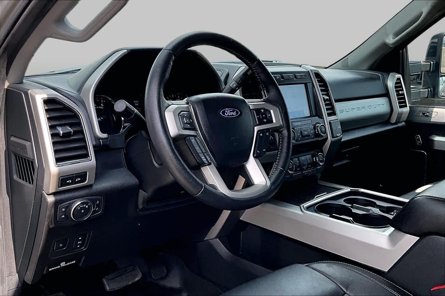 Certified Used 2020 Iconic Silver Ford LARIAT image 18