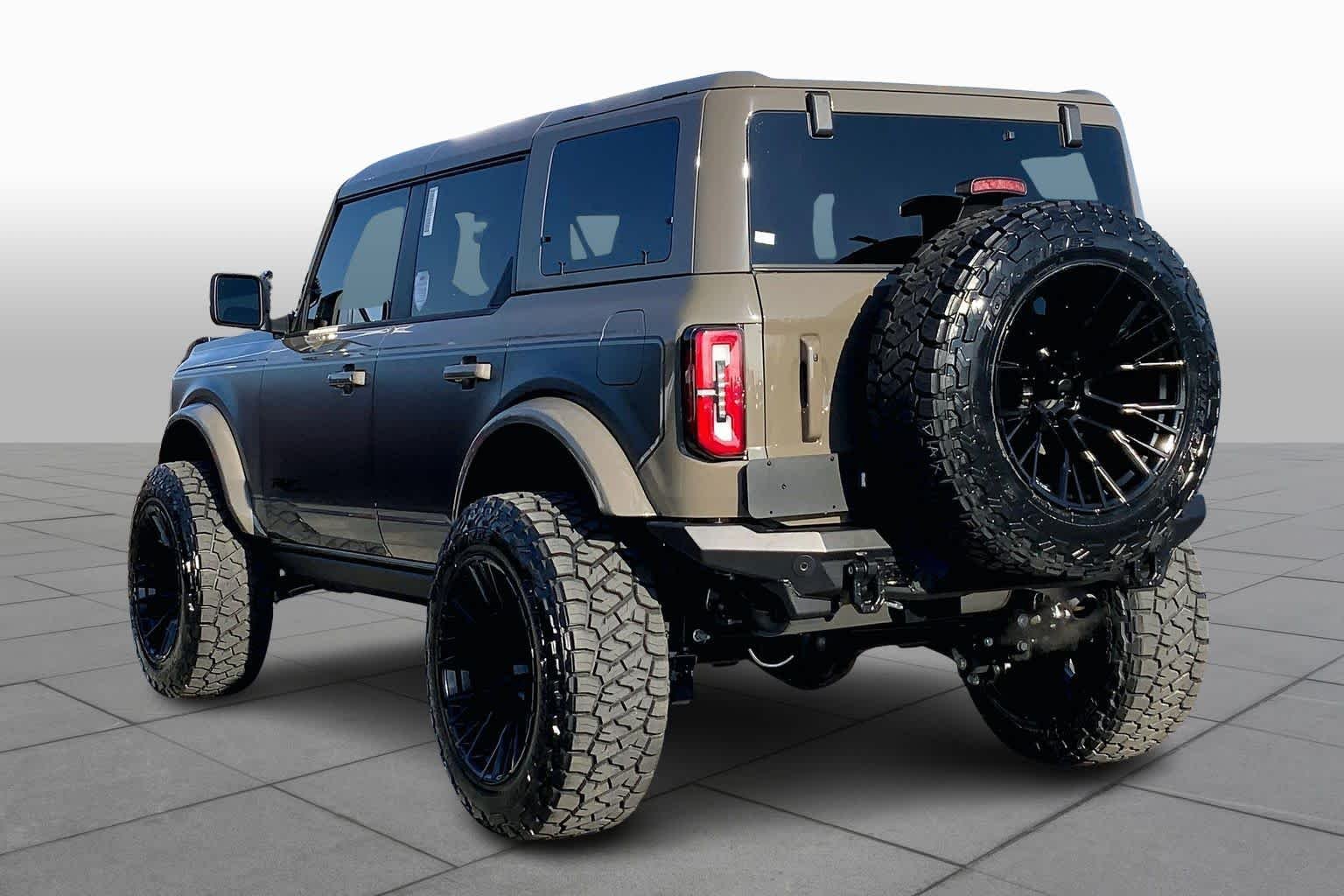 New 2025 Marsh Gray Ford Outer Banks® image 9
