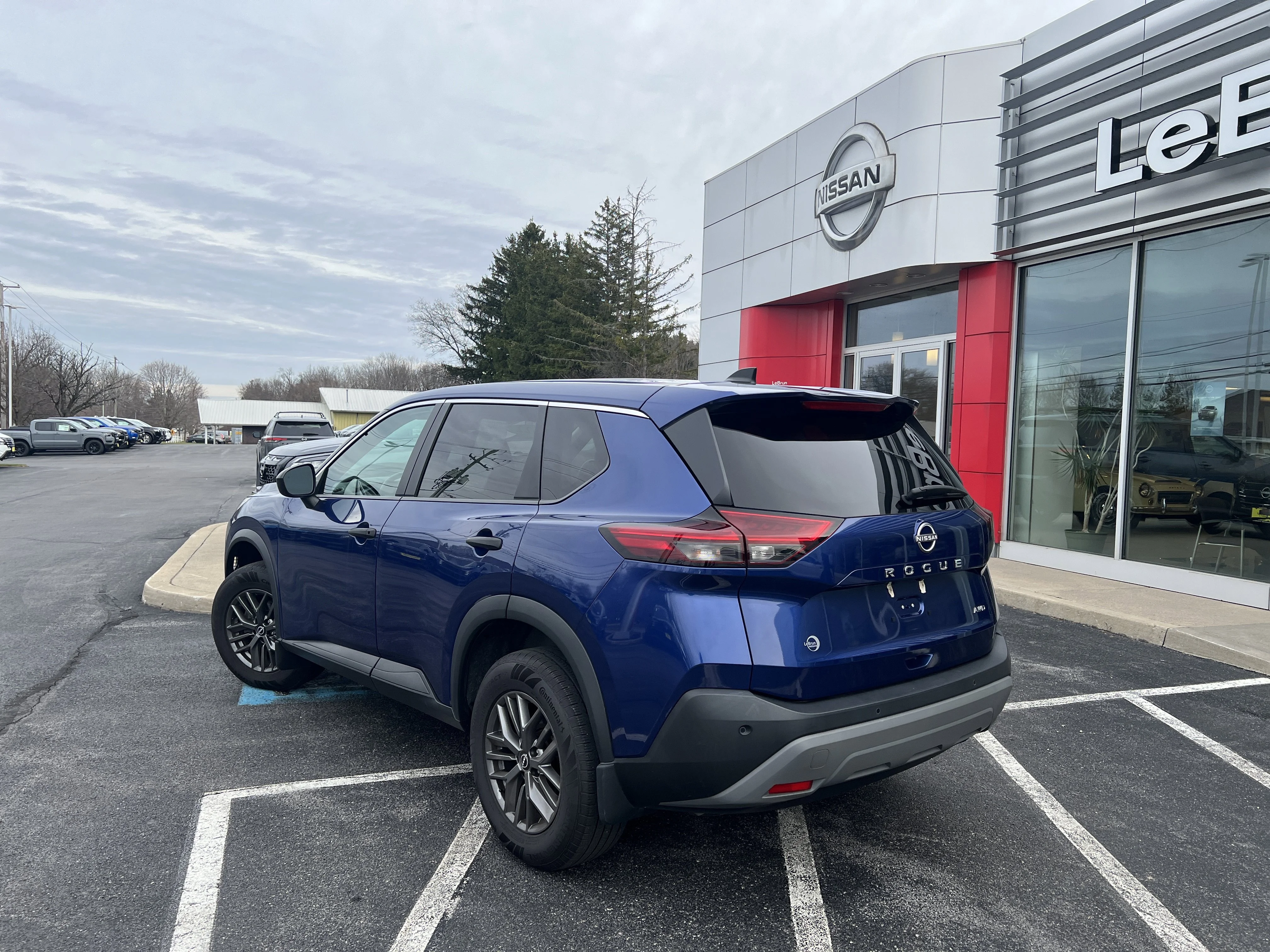2022 Nissan Rogue S - Photo 7