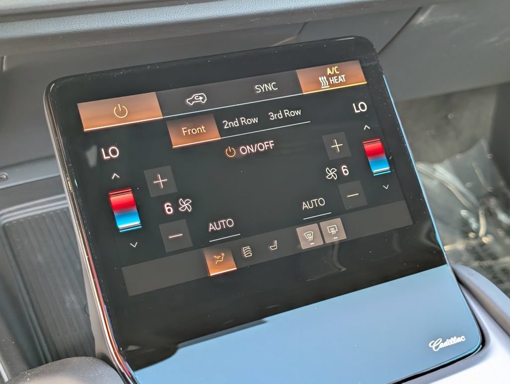2027 Cadillac VISTIQ Platinum - Photo 27