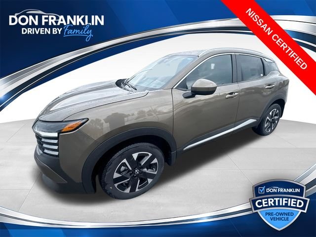 Used 2025 Brown Nissan SV image 2