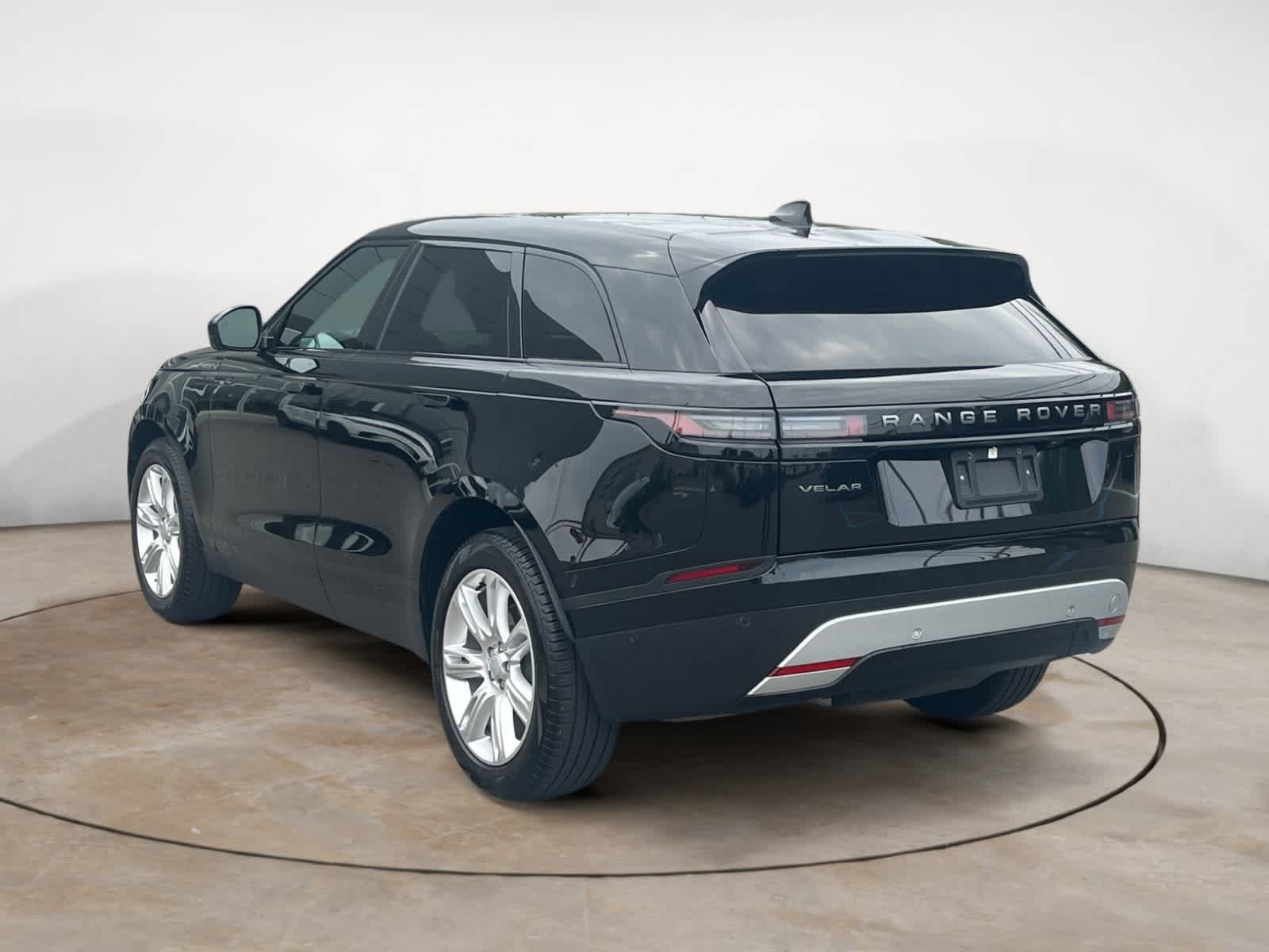 Certified Used 2026 Santorini Black Metallic Land Rover S image 3