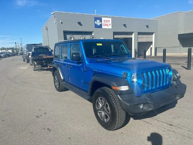 Certified Used 2023 Blue Jeep Sport S image 12