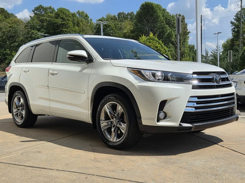 Used 2018 Blizzard Pearl TOYOTA LIMITED PLATINUM V6 AWD image 6