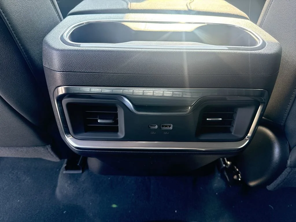 New 2026 Onyx Black GMC Elevation image 22