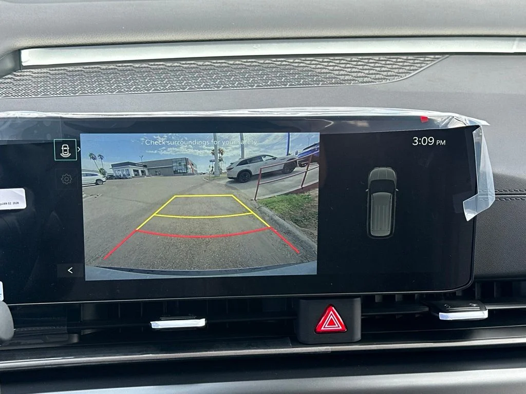 New 2027 White Kia LXS image 11