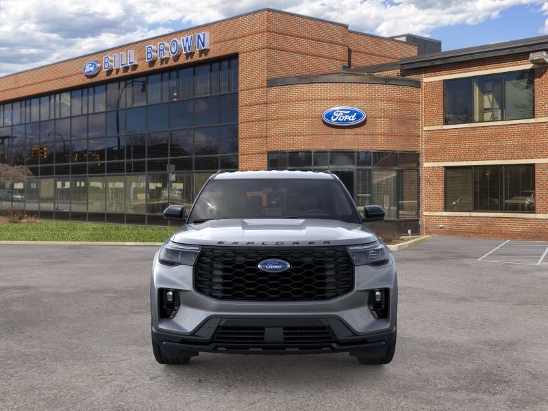 New 2026 Carbonized Gray Metallic Ford ST-Line image 6