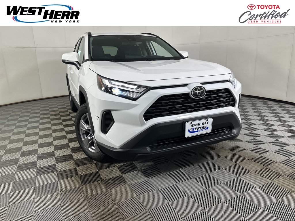 2023 Toyota RAV4 XLE