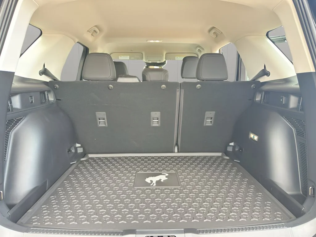New 2025 Shadow Black Ford Big Bend® image 32