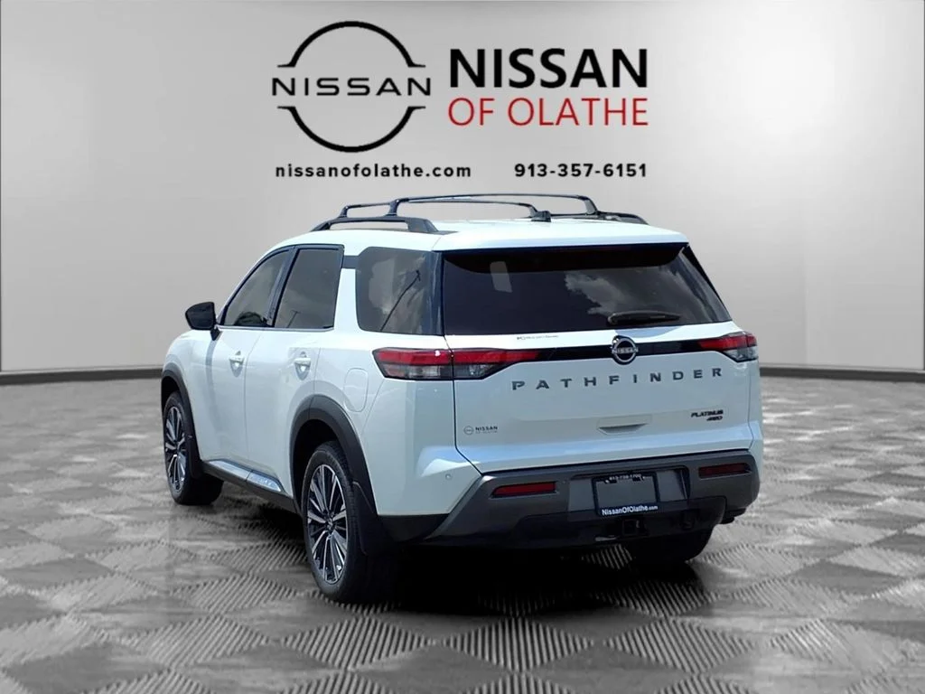 New 2026 Everest White Pearl TriCoat Nissan Platinum image 3