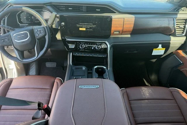 New 2026 Summit White GMC Denali Ultimate image 31