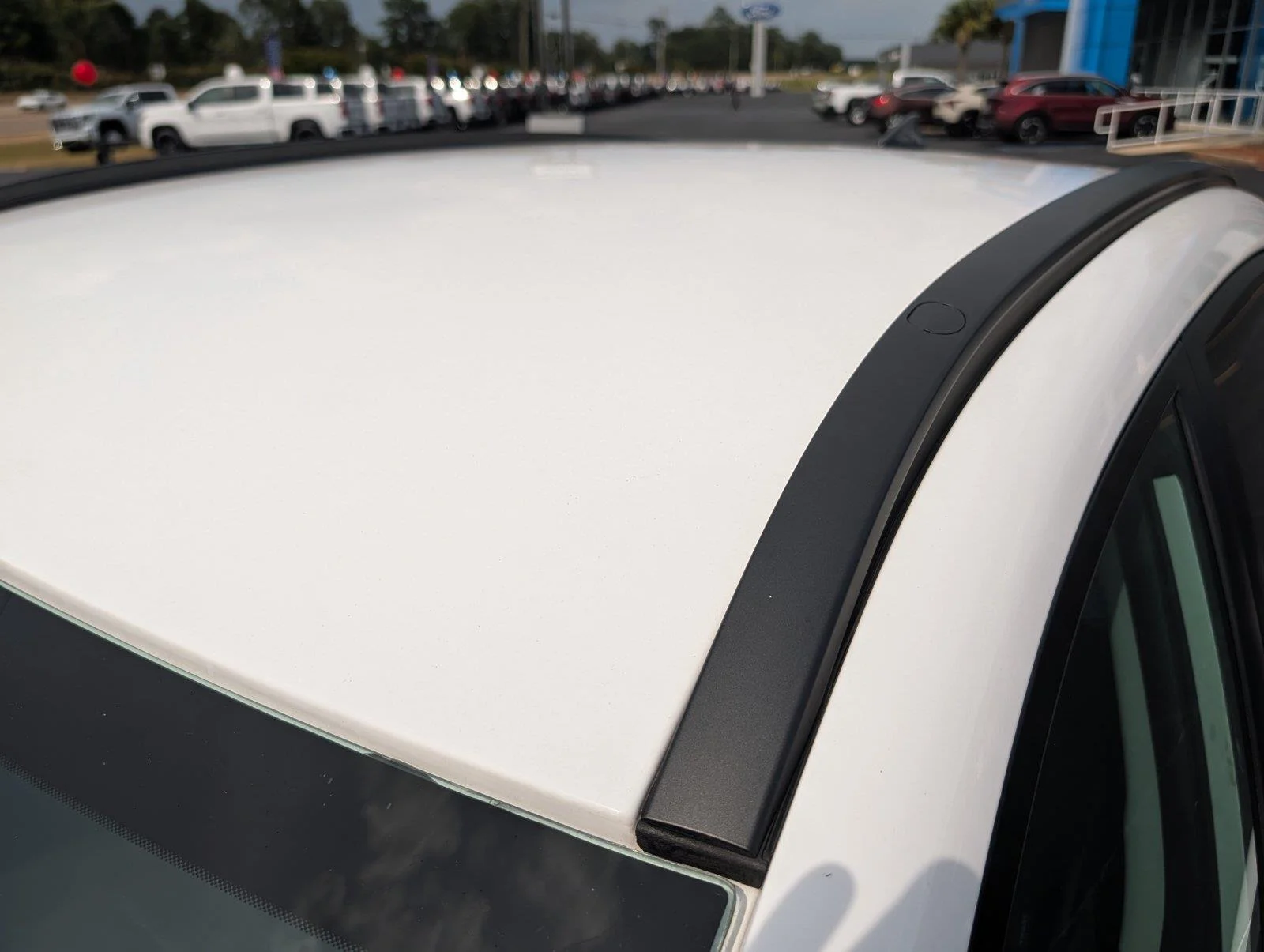Used 2025 Atlas White Hyundai SEL image 35