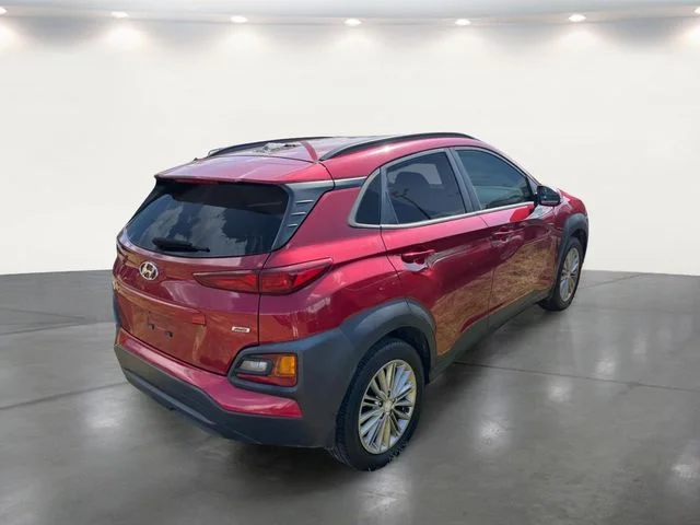 Used 2018 Red Hyundai SEL image 13