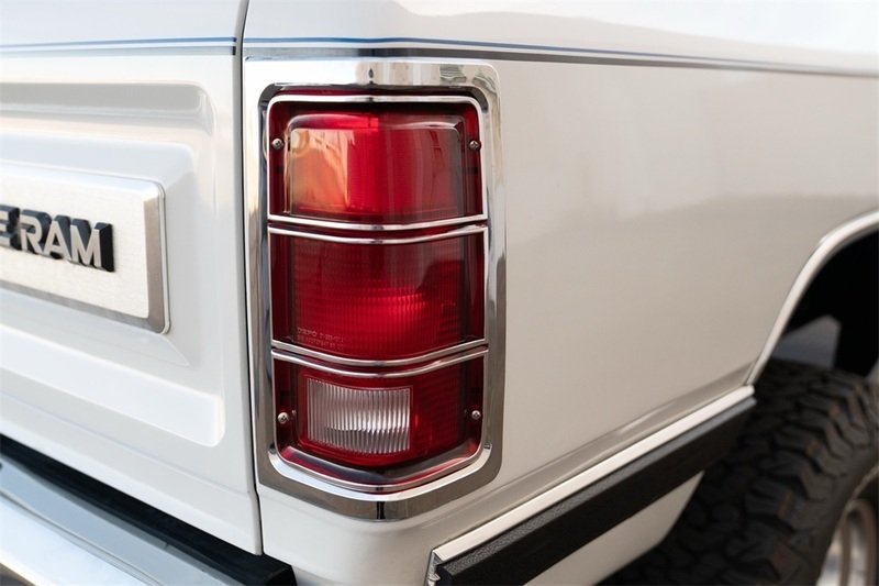 1988 Dodge Ramcharger - Photo 33