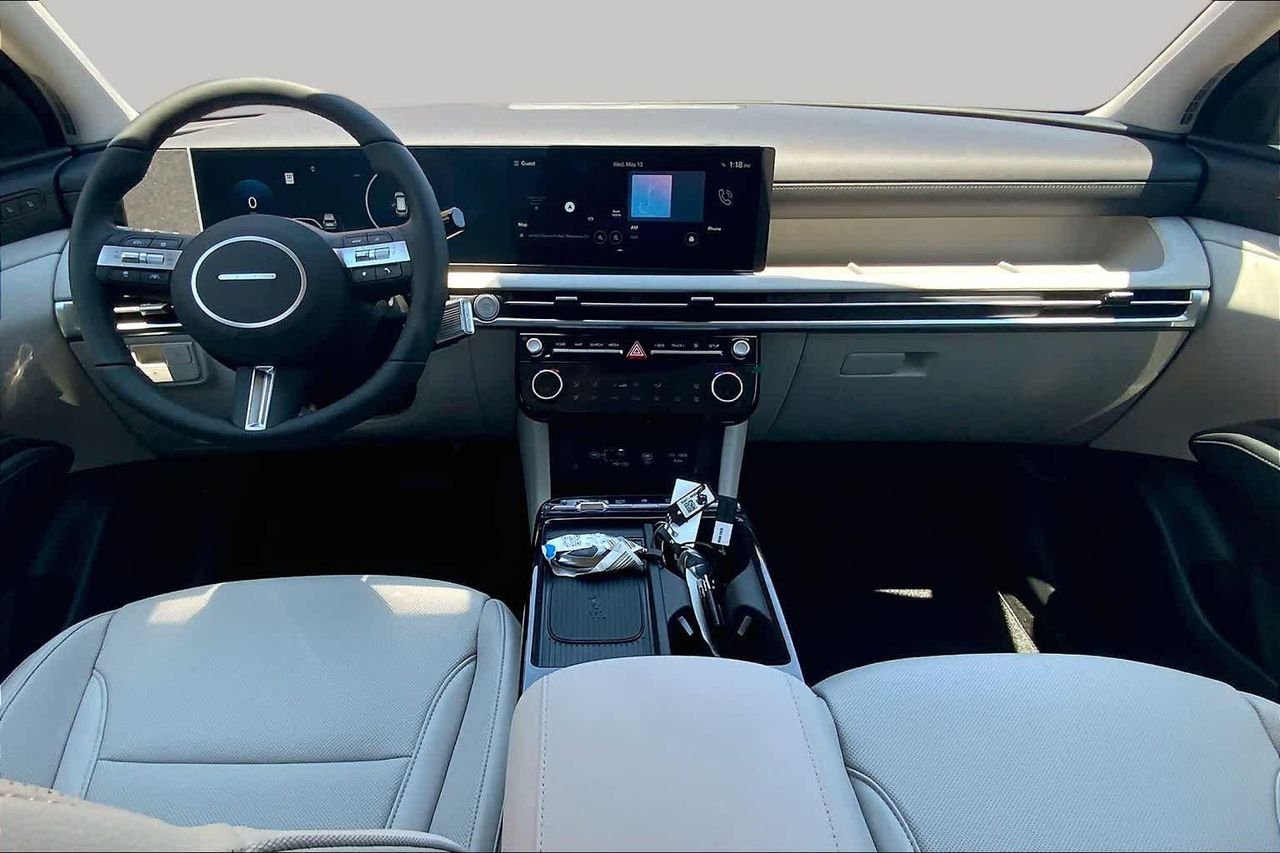 New 2026 Ecotronic Gray Hyundai Limited AWD image 5