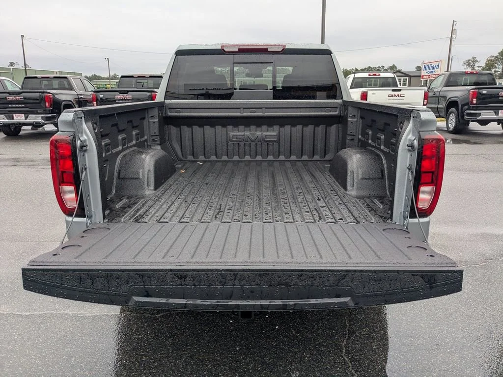 2026 GMC Sierra 1500 SLE - Photo 13