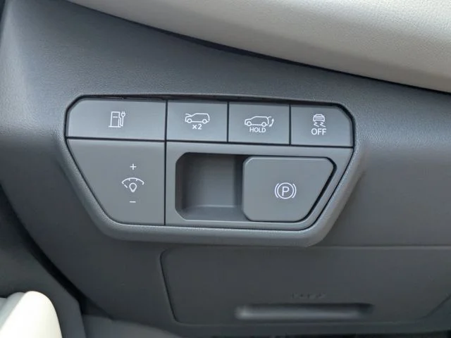 New 2026 Ocean Blue Kia Wind AWD image 25