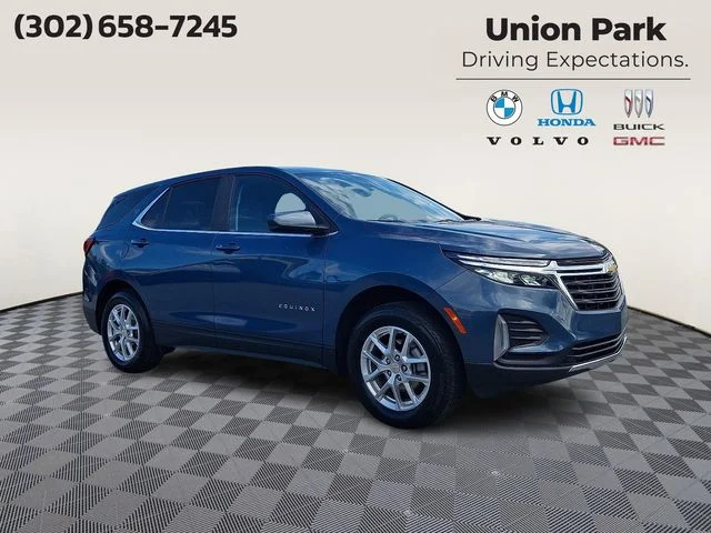 Used 2024 Lakeshore Blue Chevrolet LT image 3