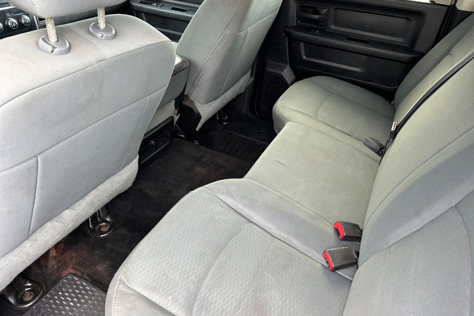 Used 2016 White Ram Express image 12