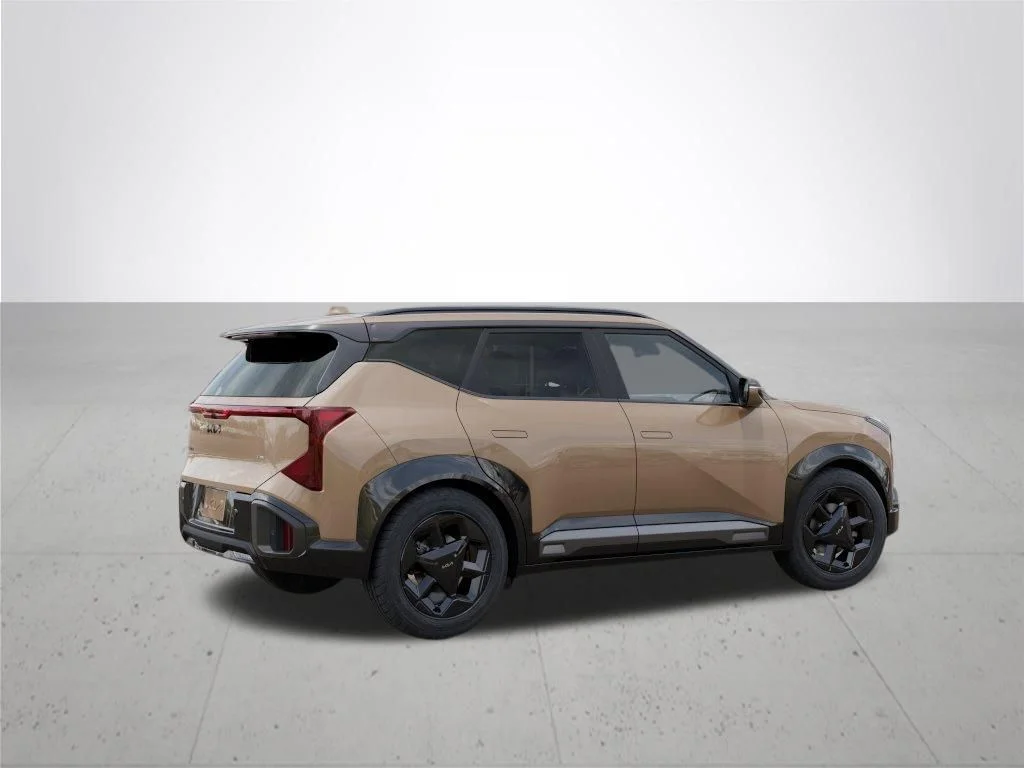 New 2027 Terrain Brown Kia X-Line S image 6