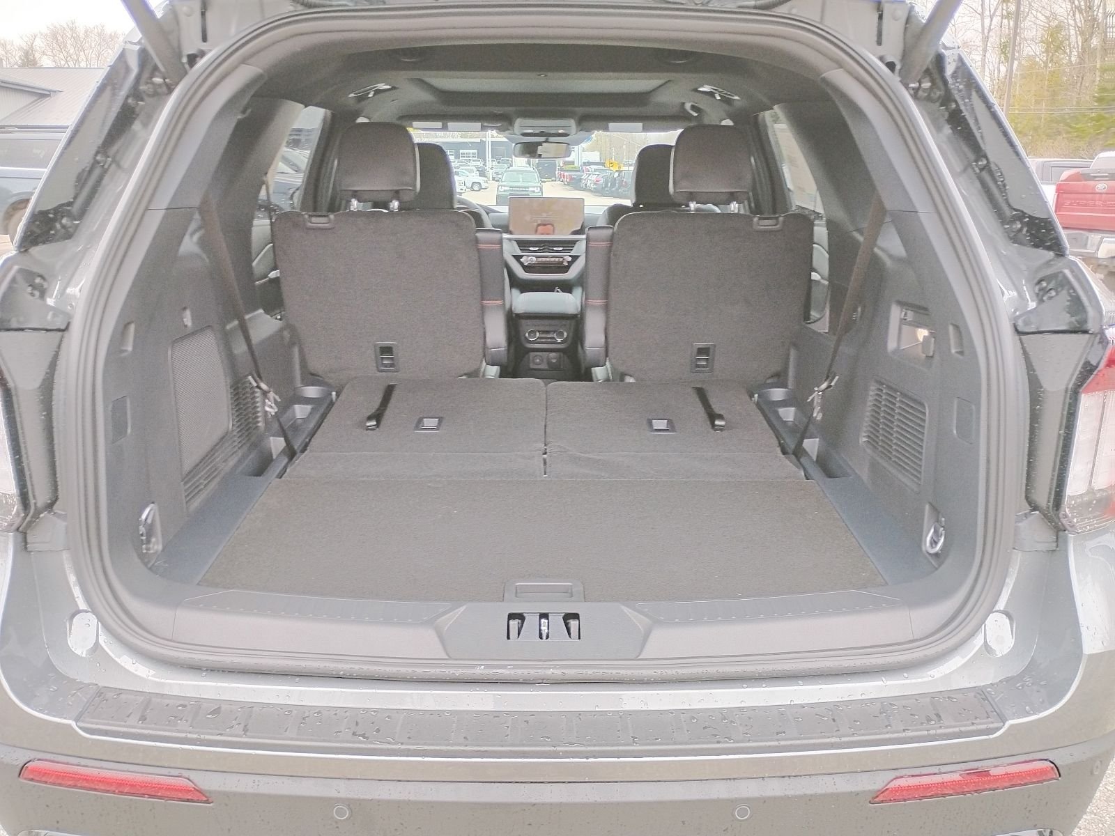 New 2026 Carbonized Gray Metallic Ford ST-Line image 13