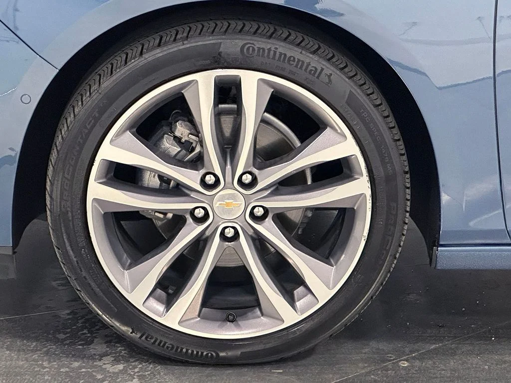 Used 2024 Blue Chevrolet LT image 35