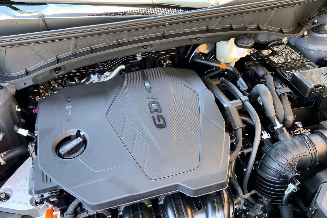New 2026 Ecotronic Gray Hyundai Limited AWD image 17
