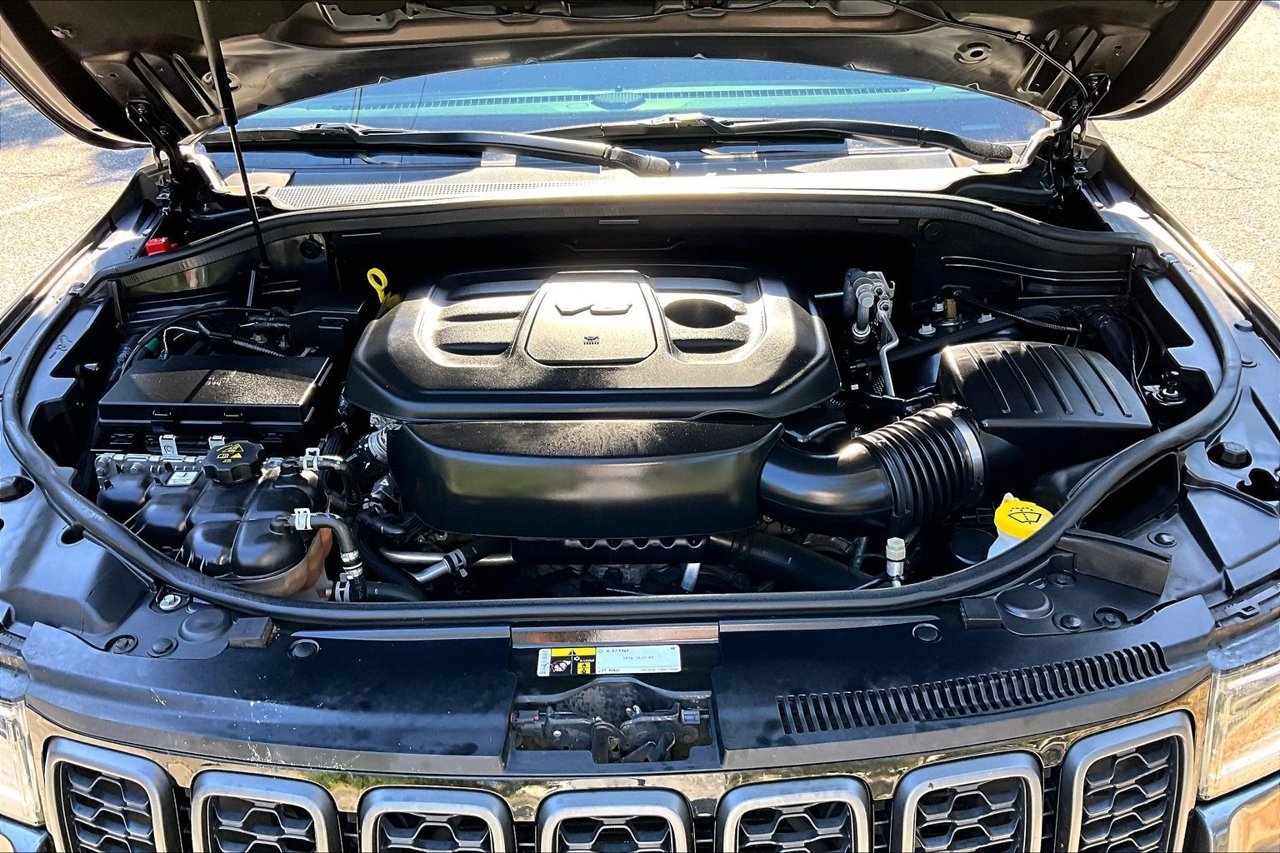 Used 2019 Gray Jeep Trailhawk image 30