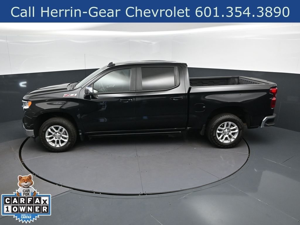 2024 Chevrolet Silverado 1500 LT - Photo 15