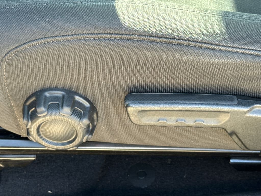 Used 2018 Blue Jeep Unlimited Sahara image 22