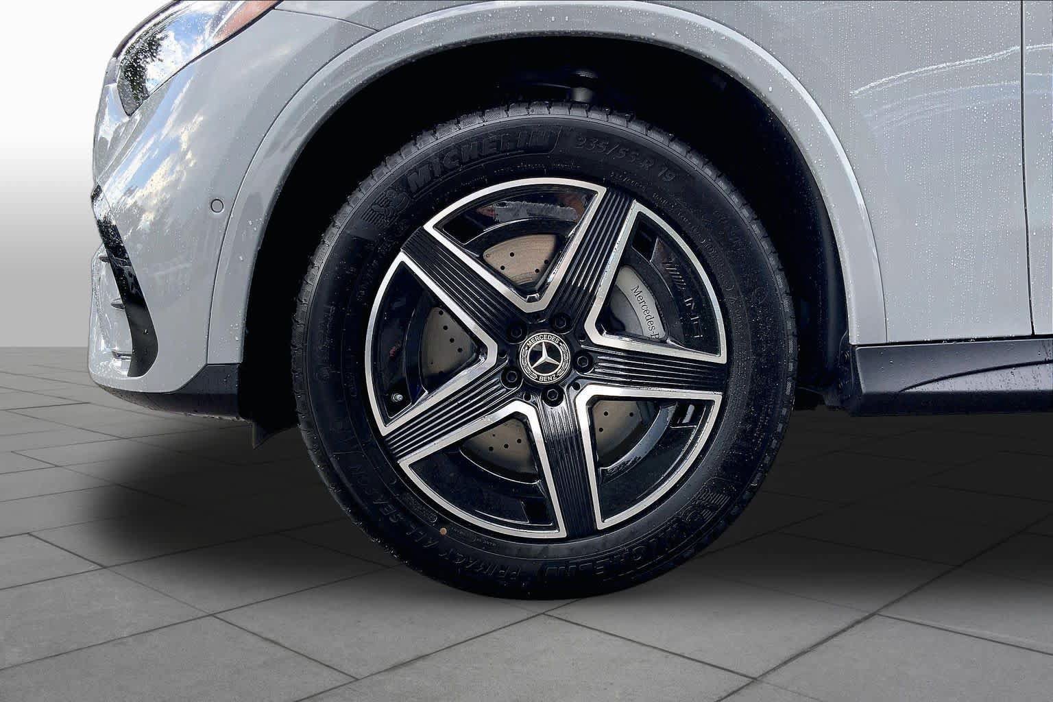 New 2027 MANUFAKTUR Alpine Grey Mercedes-Benz GLC 300 image 15