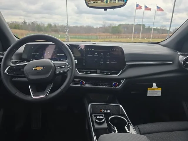 2026 Chevrolet Equinox LT - Photo 12