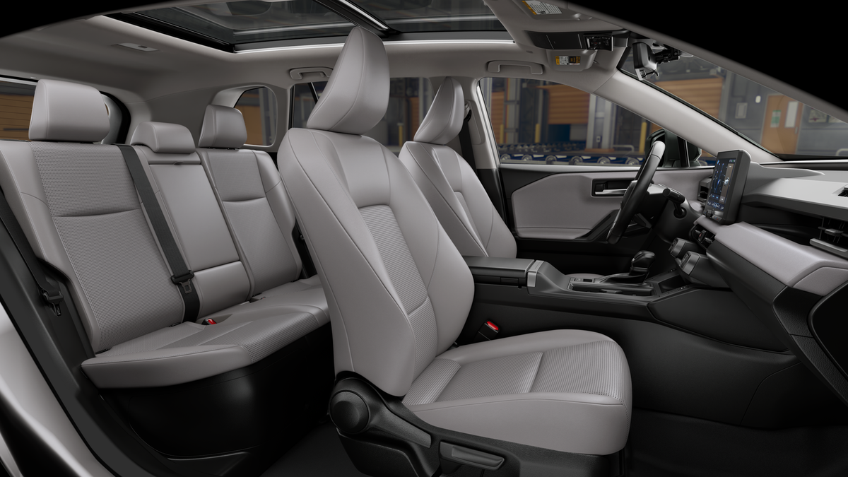 New 2026 Ice Cap Toyota XLE Premium image 20