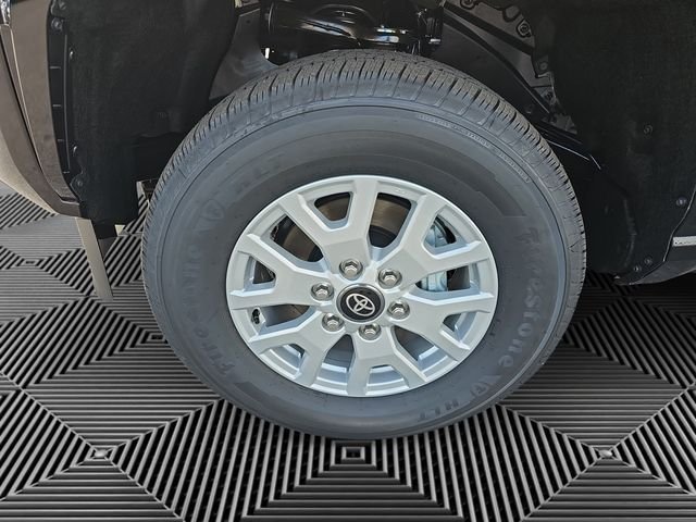 2026 Toyota Tacoma SR5 - Photo 14