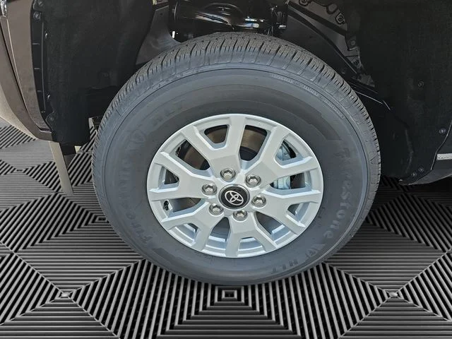 2026 Toyota Tacoma SR5 - Photo 14