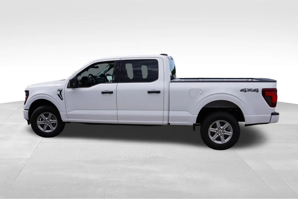 New 2026 White Ford XLT image 6