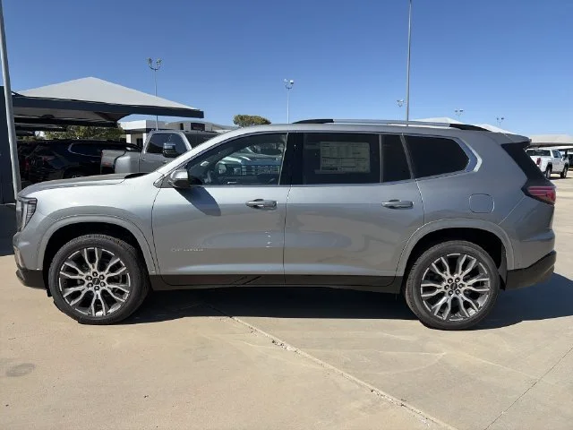 New 2027 Silver GMC Denali Ultimate image 3