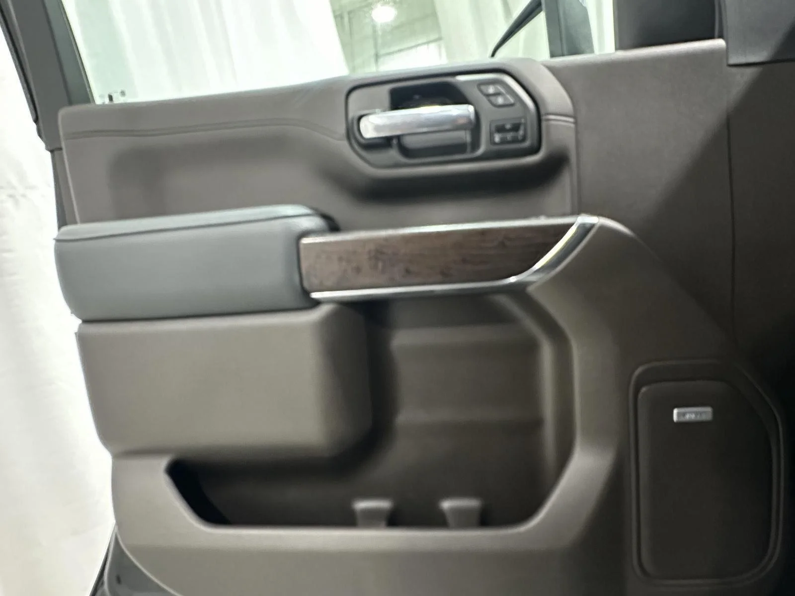 Used 2023 ONYX BLACK GMC Denali image 20