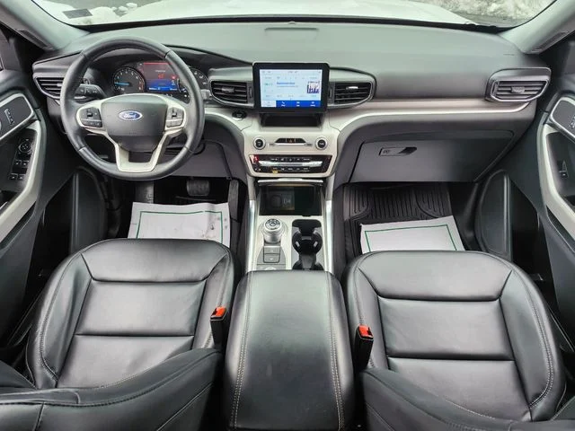 Used 2024 White Ford XLT image 16