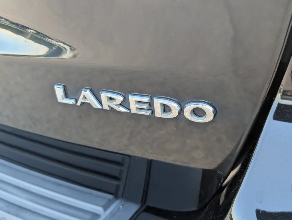 Used 2017 Black Jeep Laredo image 13