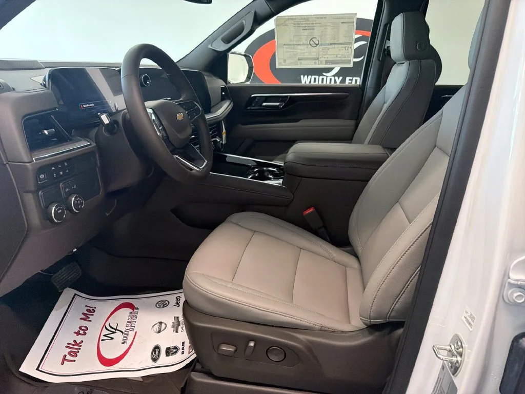 New 2026 Summit White Chevrolet LT image 9