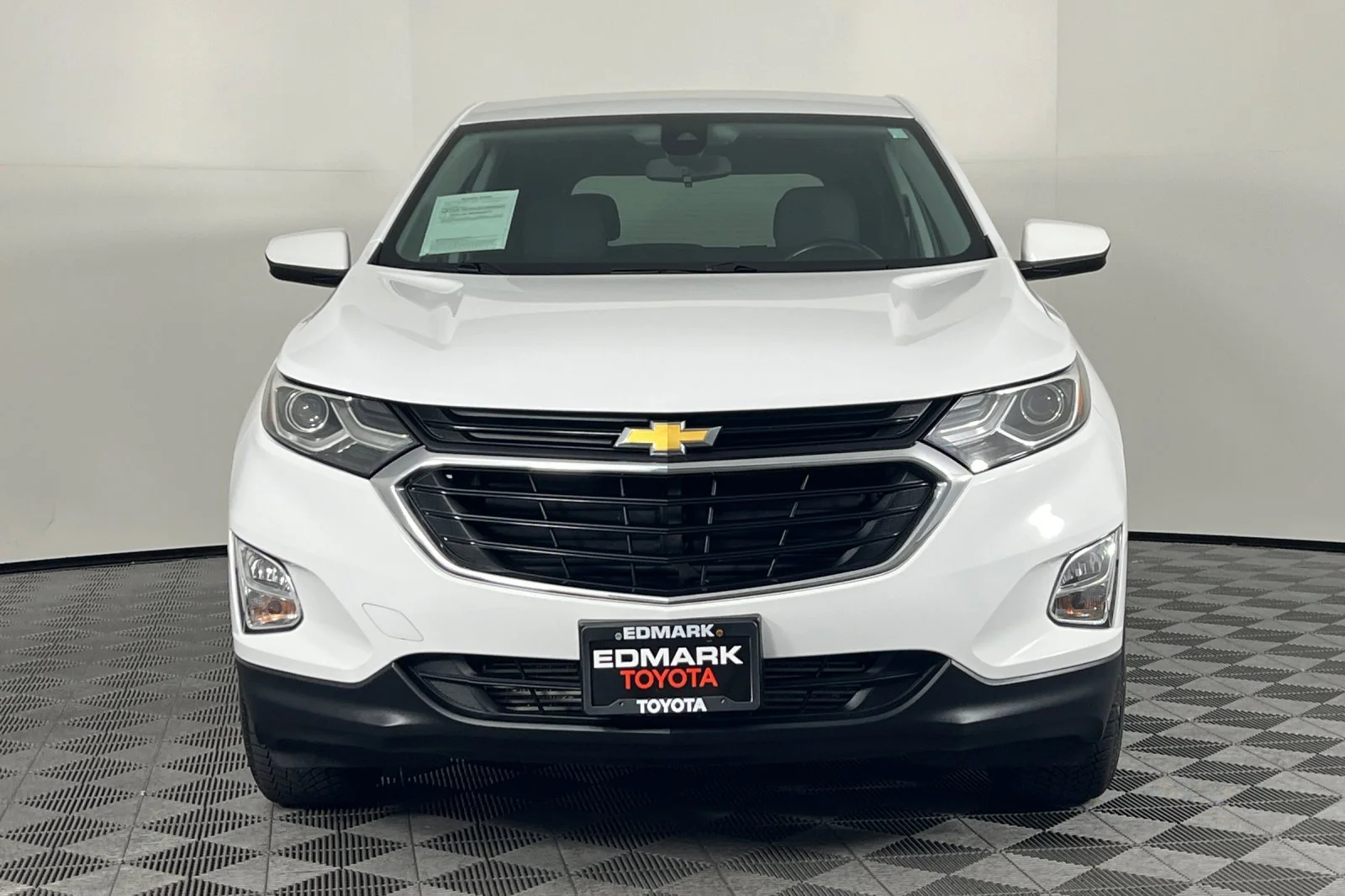 Used 2020 Summit White Chevrolet LT image 8