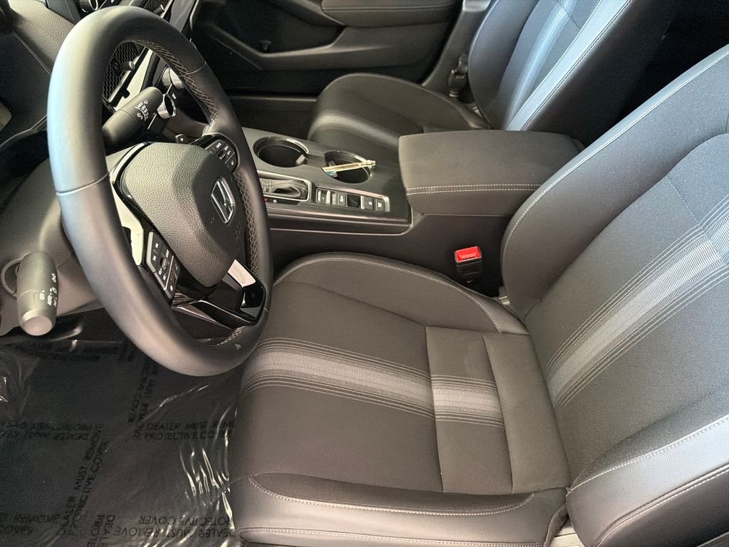 Used 2025  Honda Sport image 15