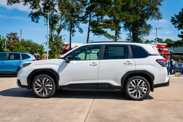 New 2026 Crystal White Pearl Subaru Touring image 2